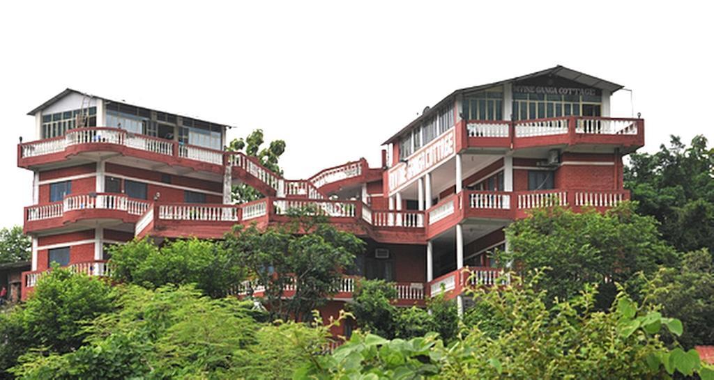 Divine Ganga Cottage Rishīkesh Exteriör bild