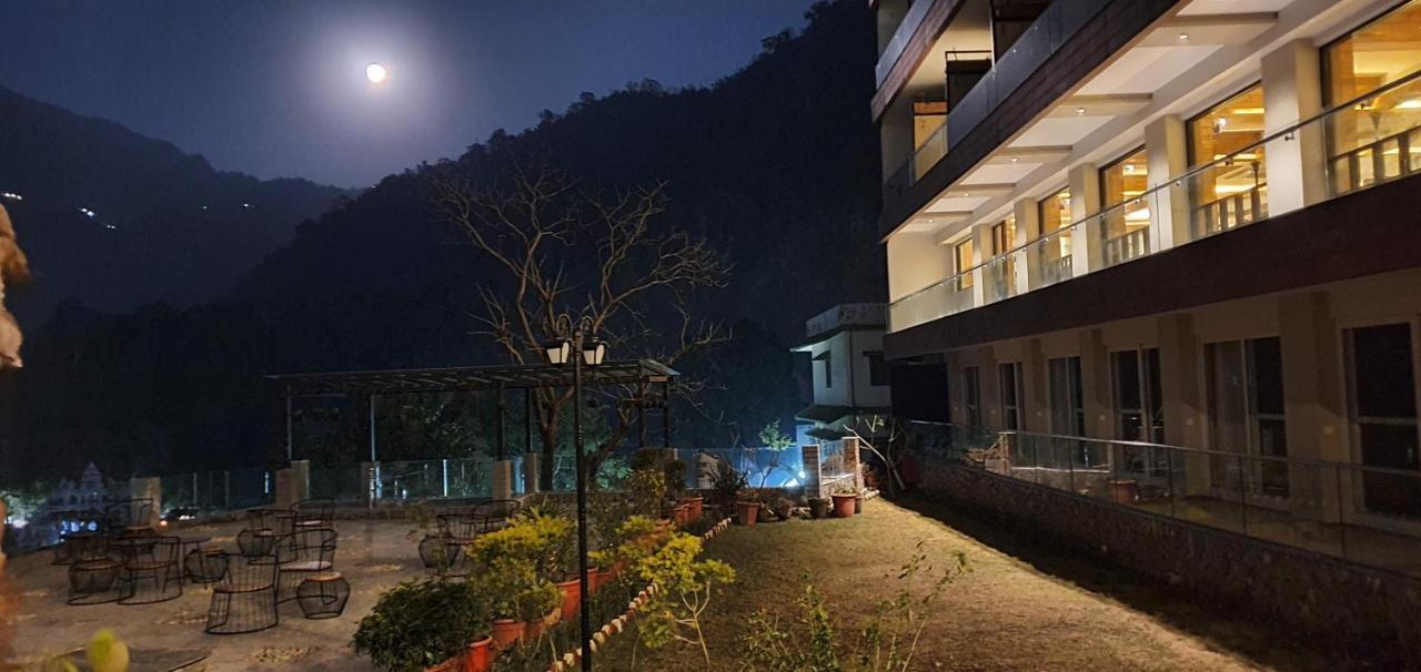 Divine Ganga Cottage Rishīkesh Exteriör bild